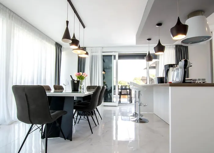 Evoque By Adriaticluxuryvillas וילה *