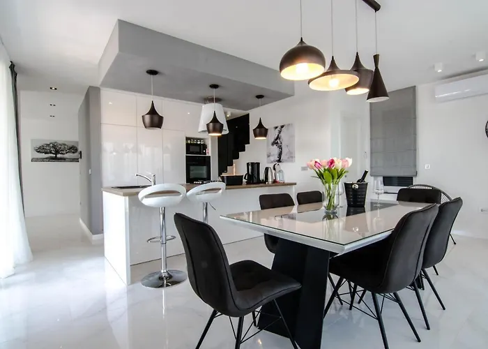 Villa Evoque By Adriaticluxuryvillas *